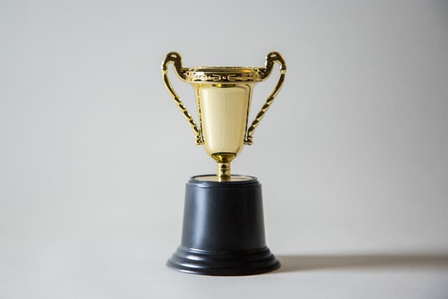 Trophies & Awards Riyadh 1